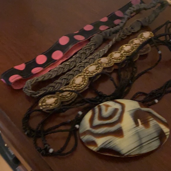 Hair band accessories - Picture 2 of 2